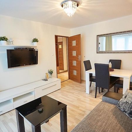 Apartament Izabel Varşova Dış mekan fotoğraf